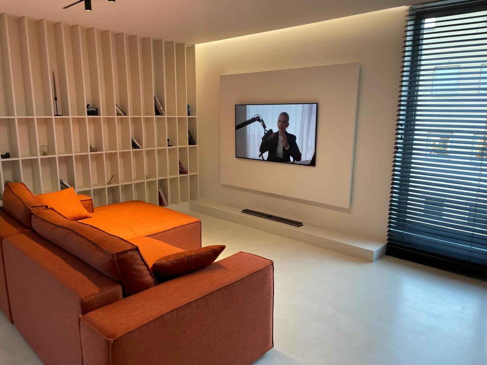 Apartament Bright New *